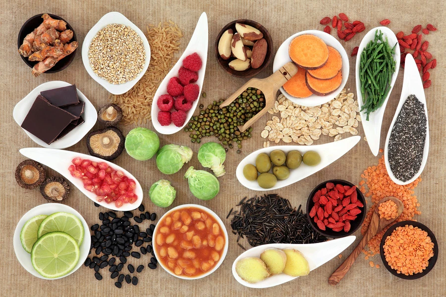 Nutrition: Nutrients and the role of the dietitian and nutritionist.
